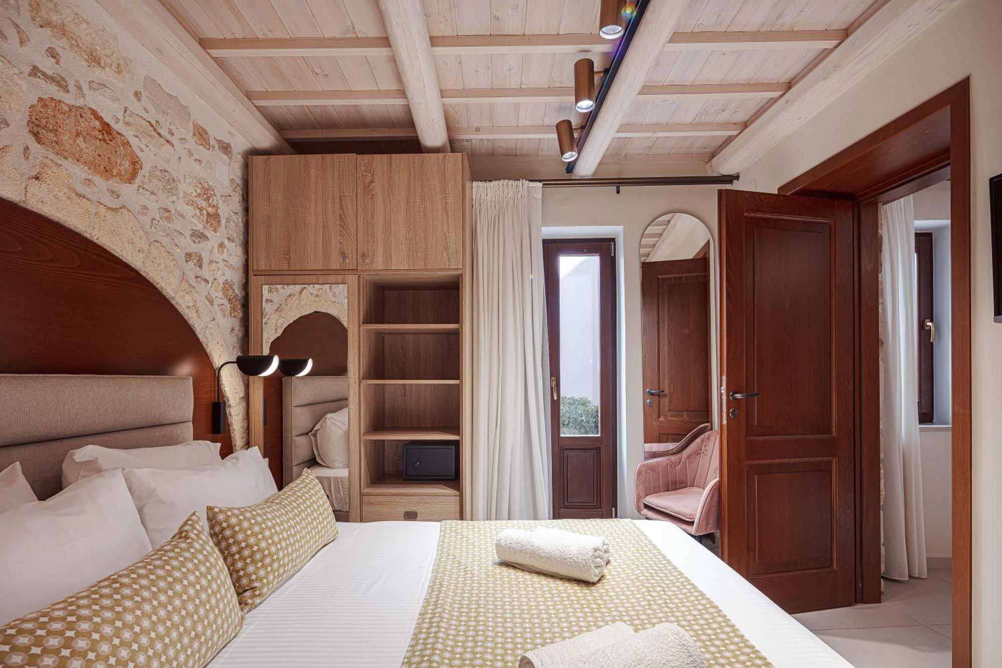 Philikon Luxury Suites Rethymno  Exterior photo